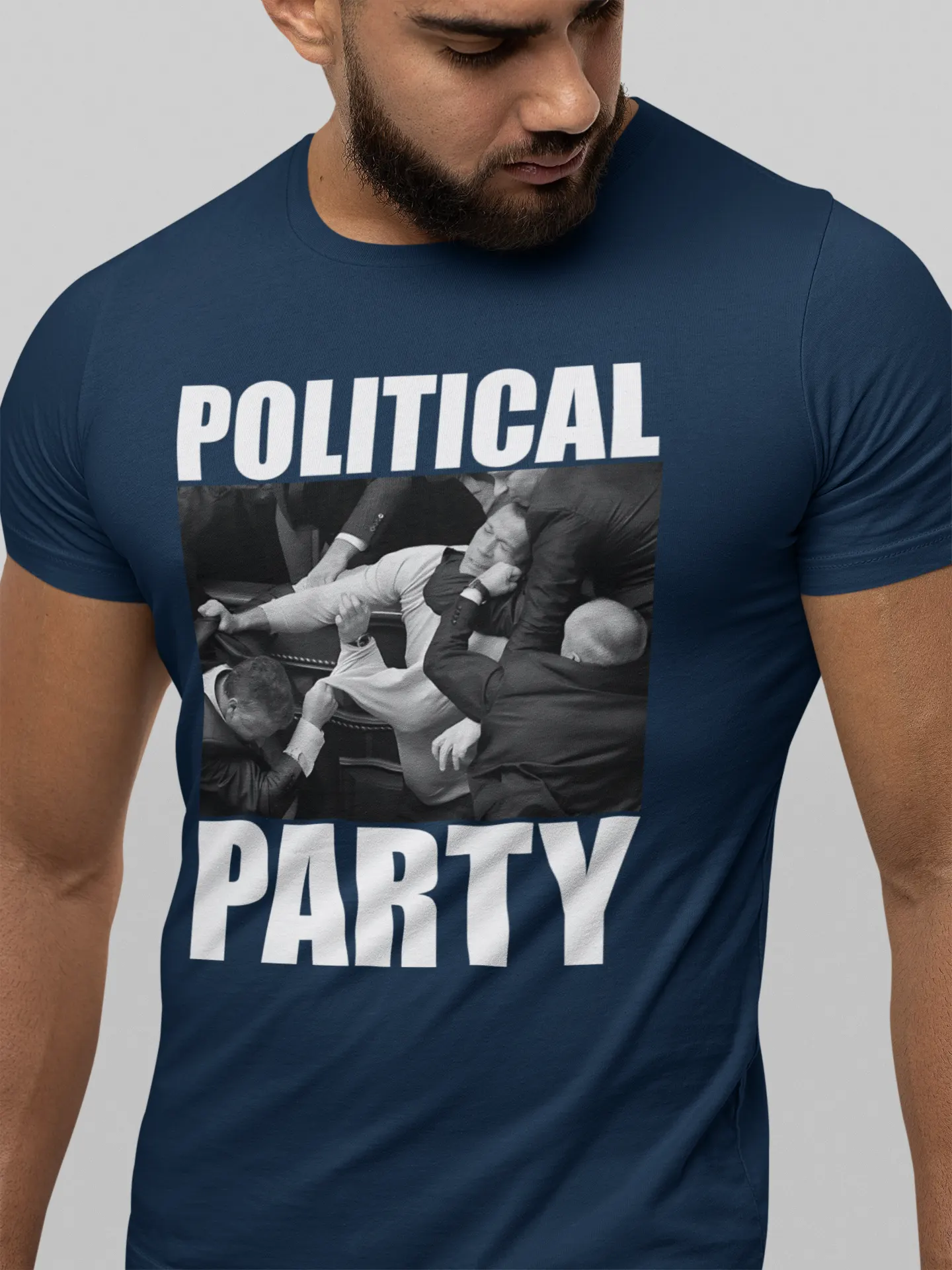 Футболка Political Party